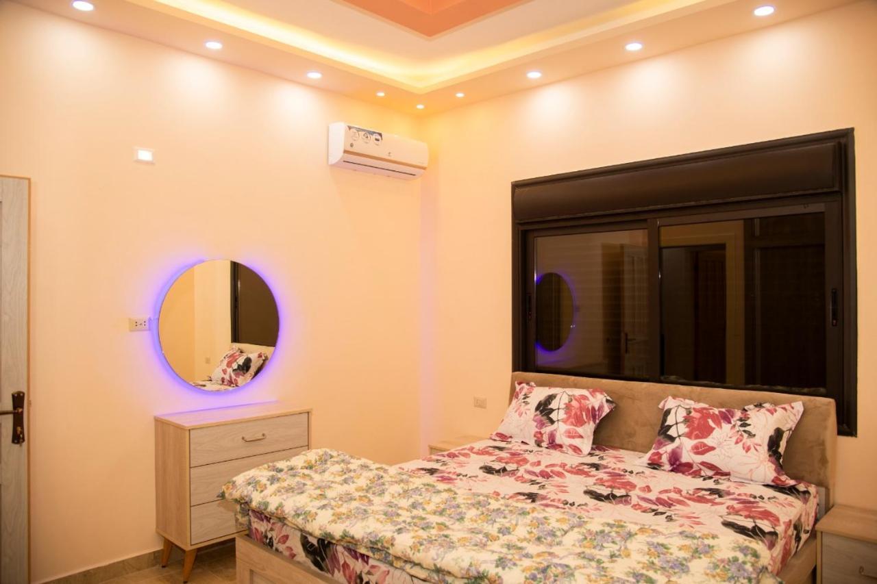 Lotus Housing For Furnished Apartments Dzseras Kültér fotó