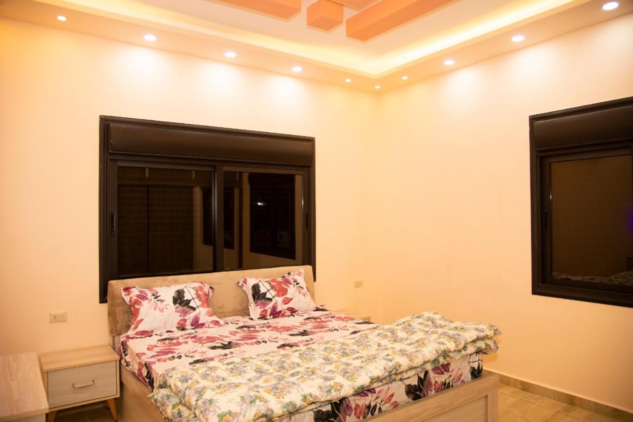 Lotus Housing For Furnished Apartments Dzseras Kültér fotó