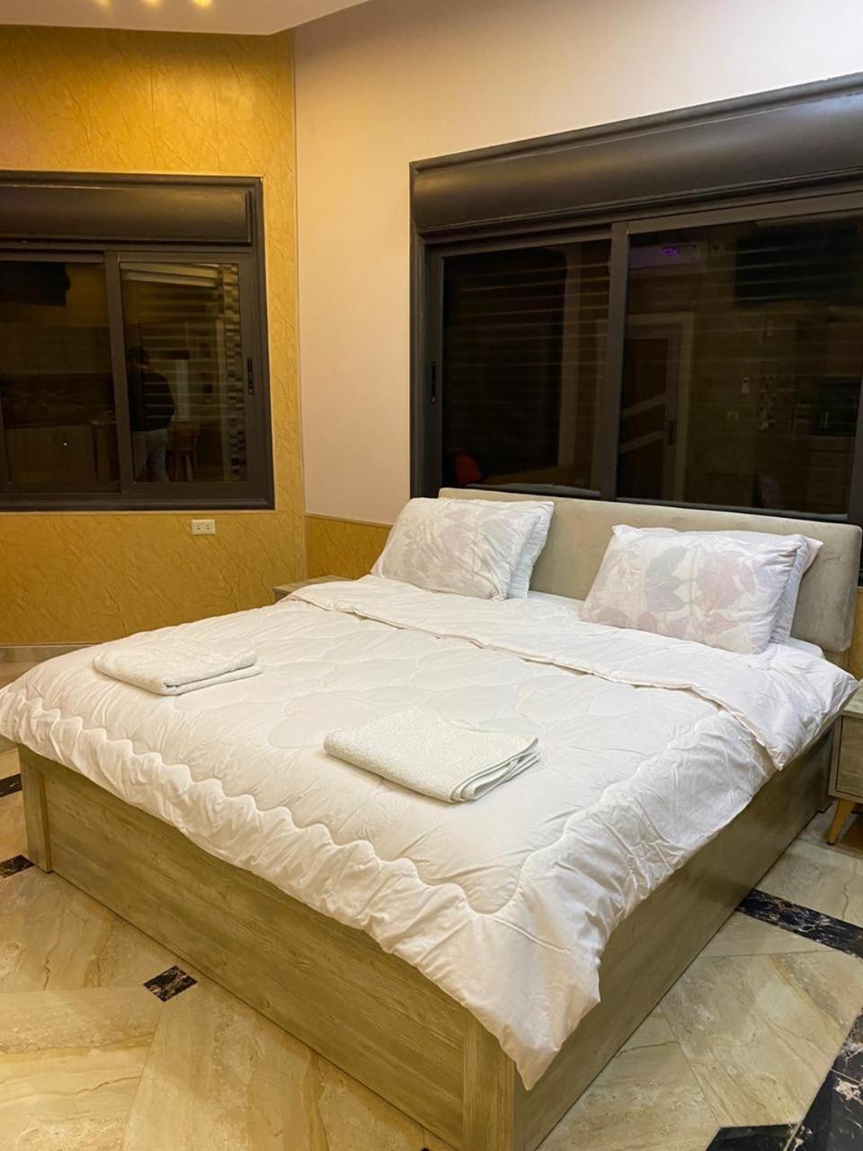 Lotus Housing For Furnished Apartments Dzseras Szoba fotó