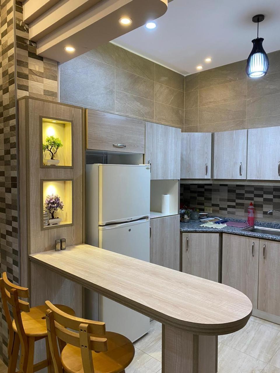 Lotus Housing For Furnished Apartments Dzseras Szoba fotó